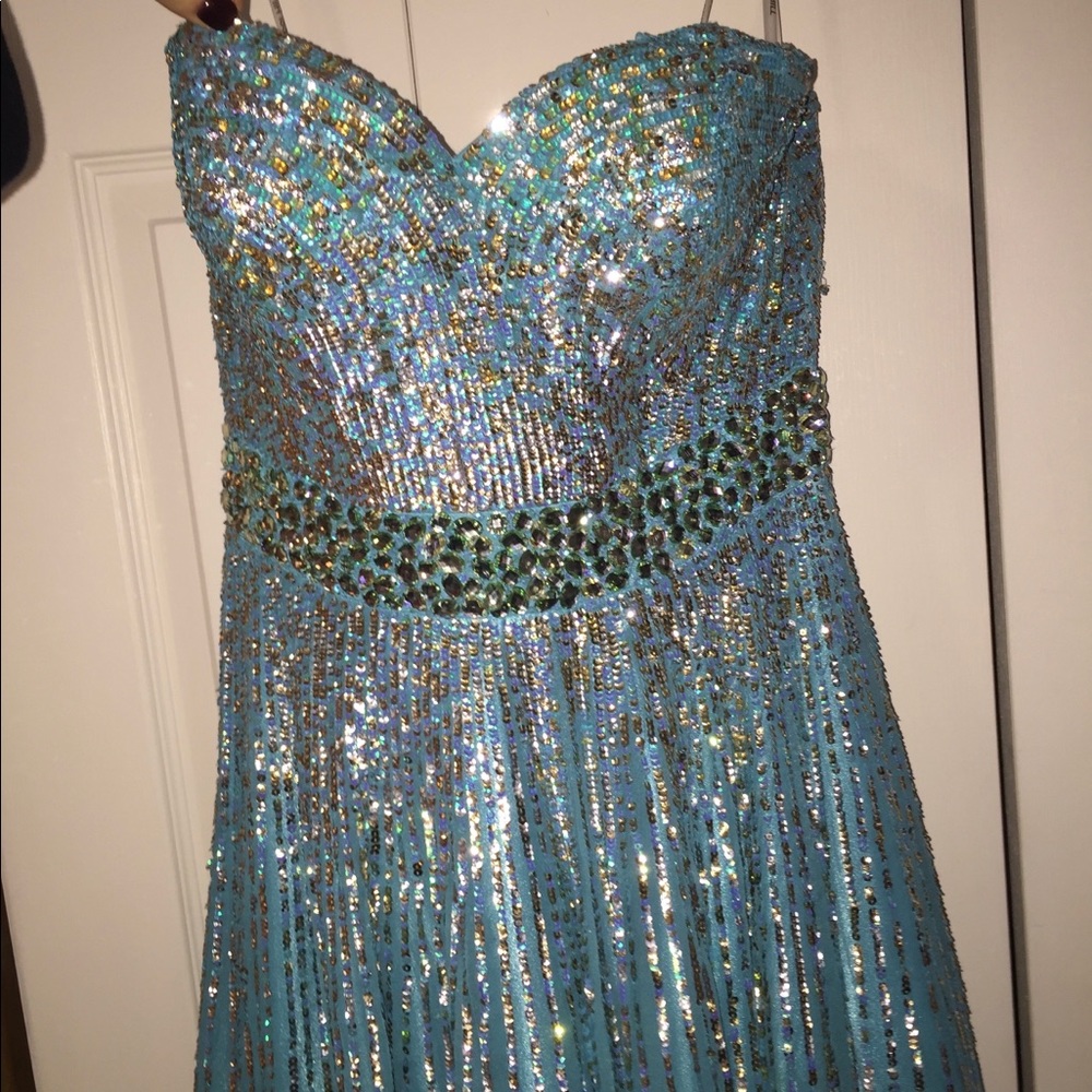 Prom dress